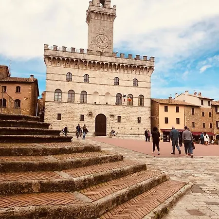 Apartment A Due Passi Da Piazza Grande Montepulciano